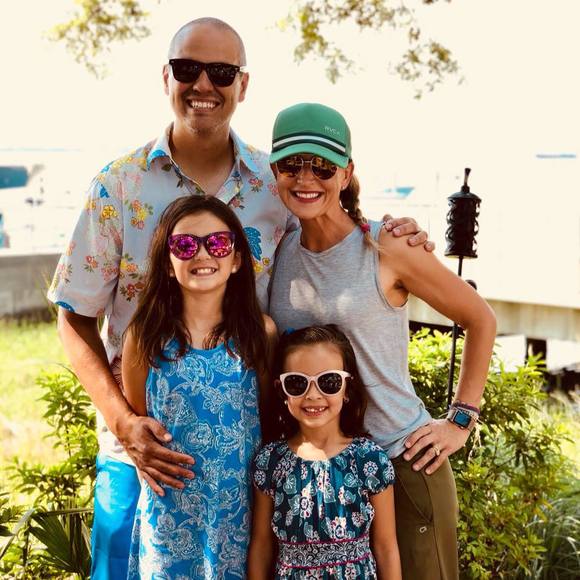 Meet your Posher, Sarah - Picture 1 of 1